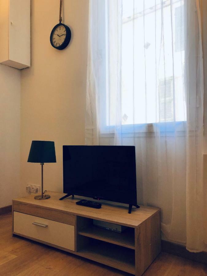 #t3 Intra-muros Appartement Avignon